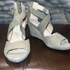 Eileen Fisher wedges